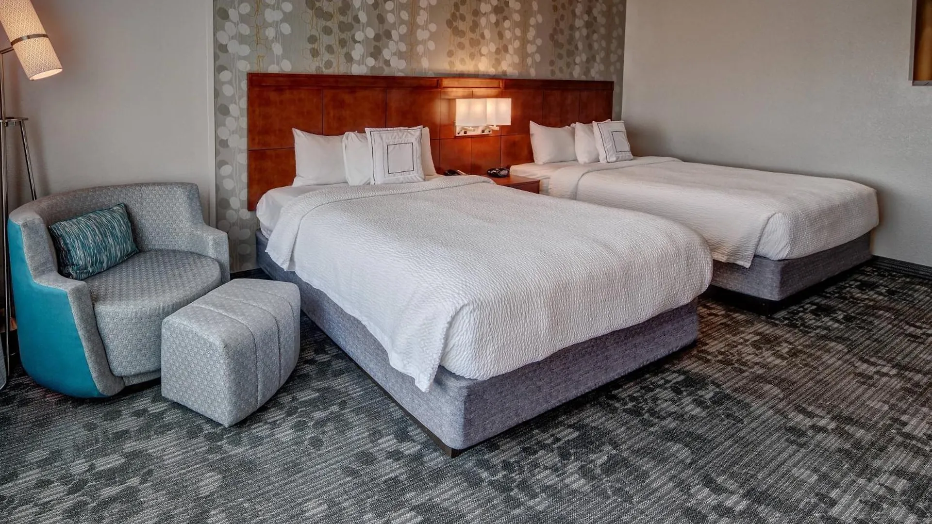 Courtyard Newport News Airport Hotell 3*,  USA